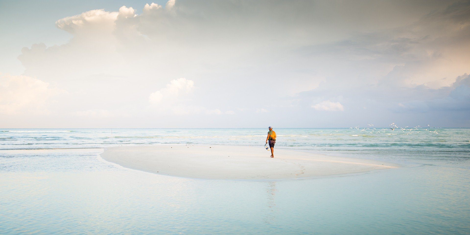 sandbar-869195_1920
